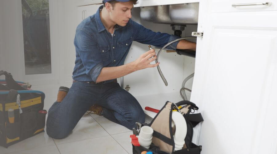 Professional expert plumbing services in Campbellton, TX